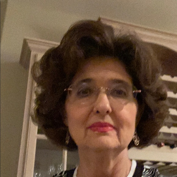 Meet your Posher, Annette - Picture 1 of 1